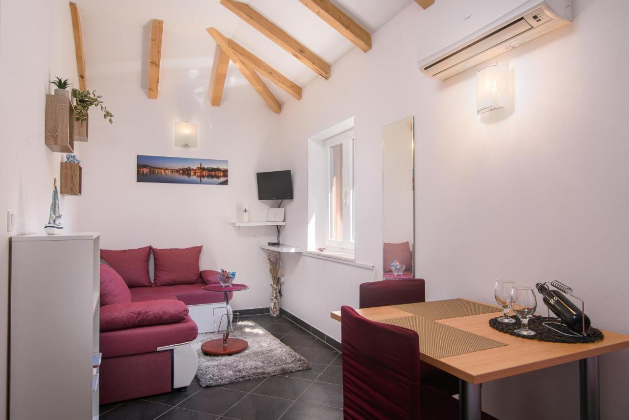 Trabakul * Trogir