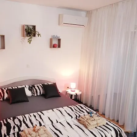 Apartments Trabakul Trogir Exterior photo