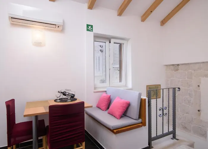 Apartments Trabakul