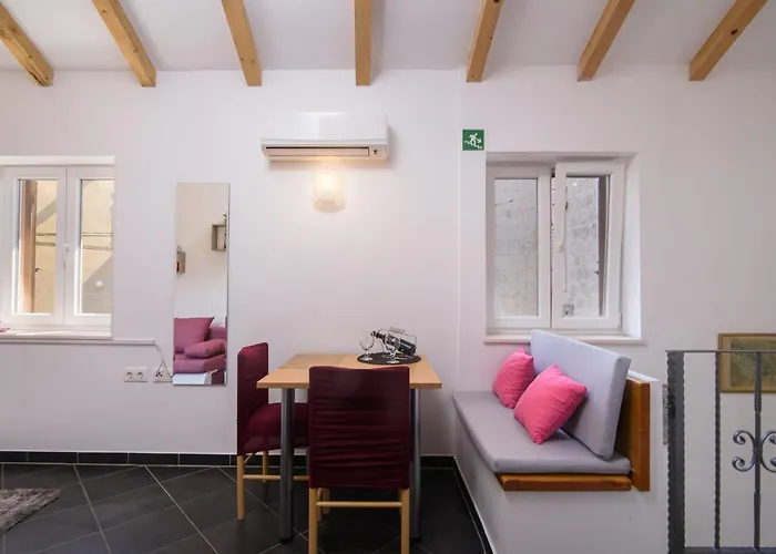 Apartments Trabakul