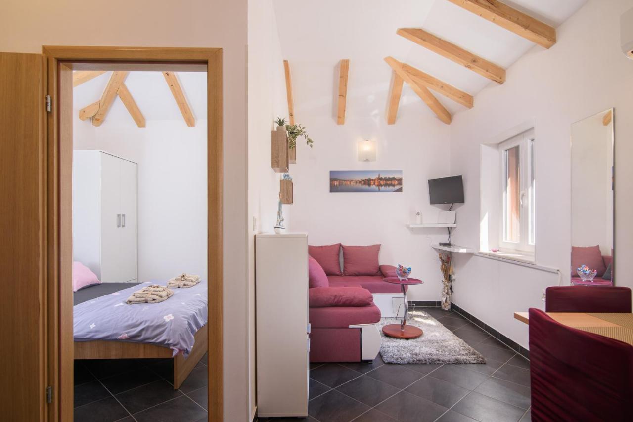 Apartments Trabakul Trogir